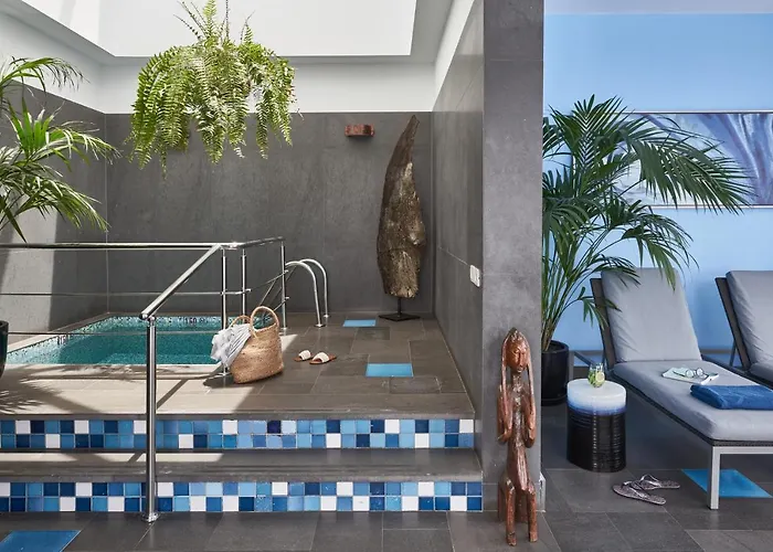 Hotel Seaside Jameos 4*